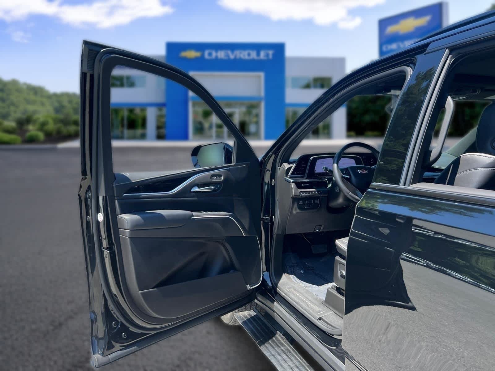 2024 Cadillac Escalade Sport