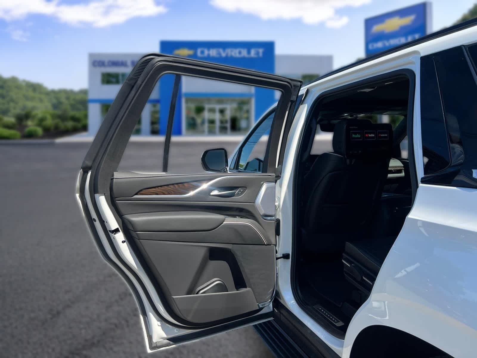 2024 Cadillac Escalade Sport Platinum