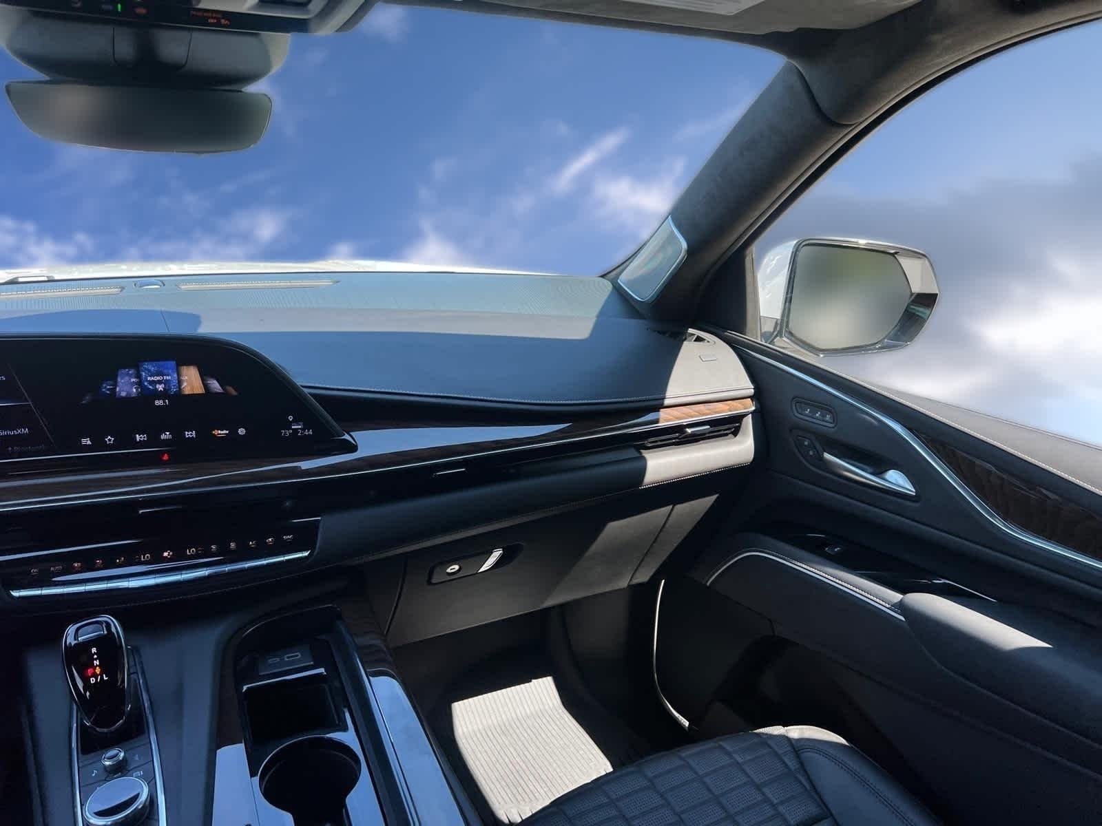 2024 Cadillac Escalade Sport Platinum