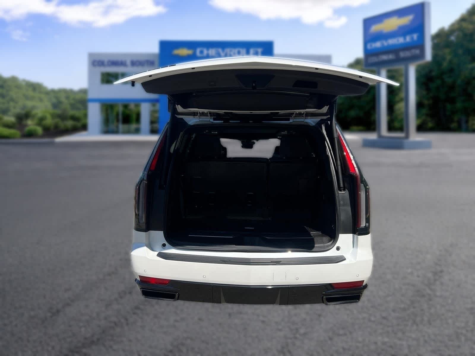 2024 Cadillac Escalade Sport Platinum