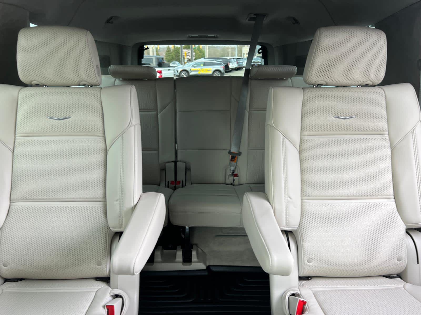 2024 Cadillac Escalade ESV Sport Platinum