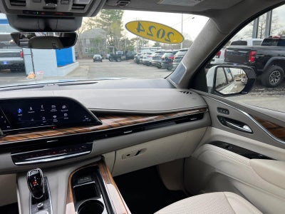 2024 Cadillac Escalade ESV Sport Platinum