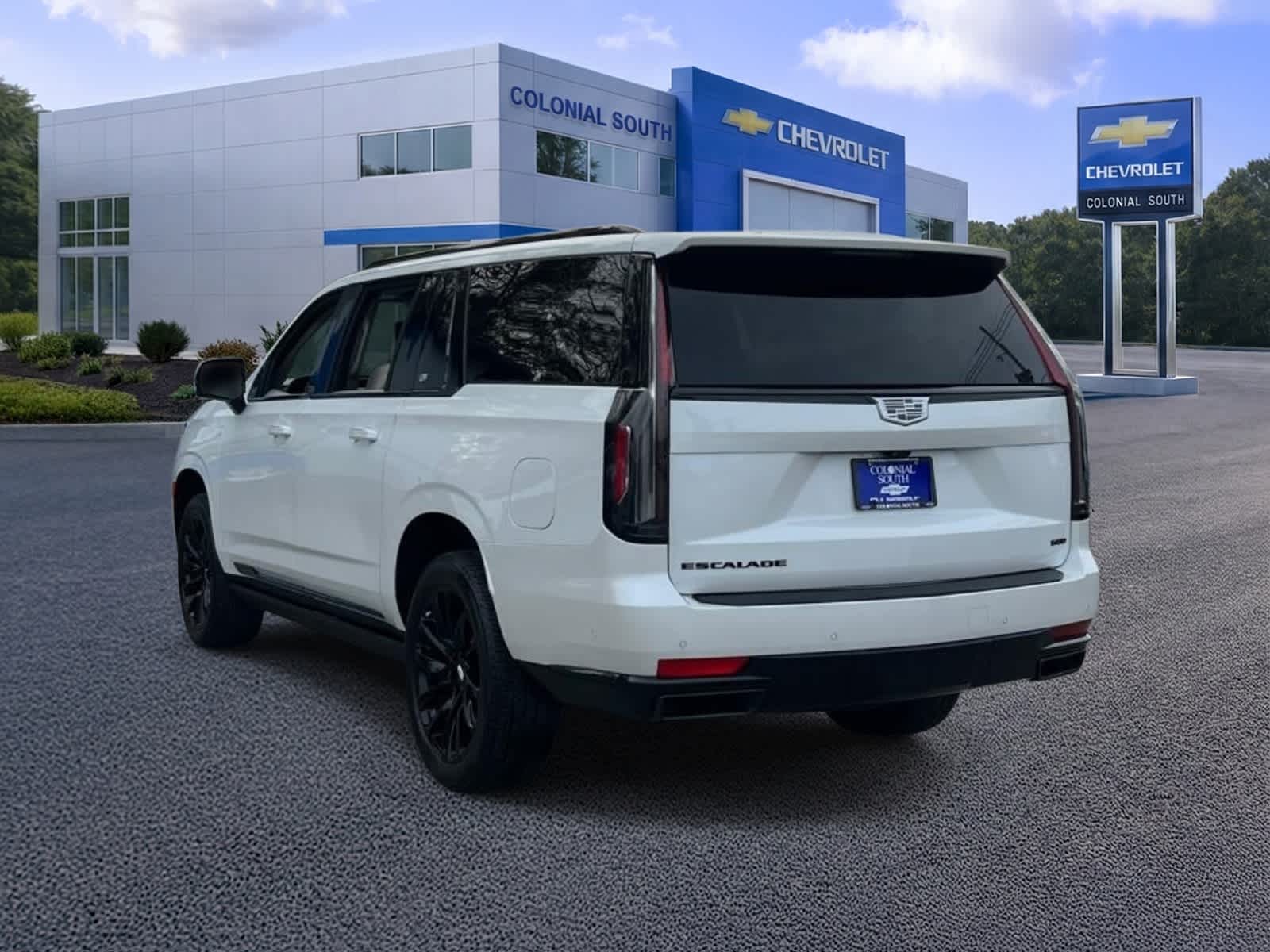 2024 Cadillac Escalade ESV Sport Platinum