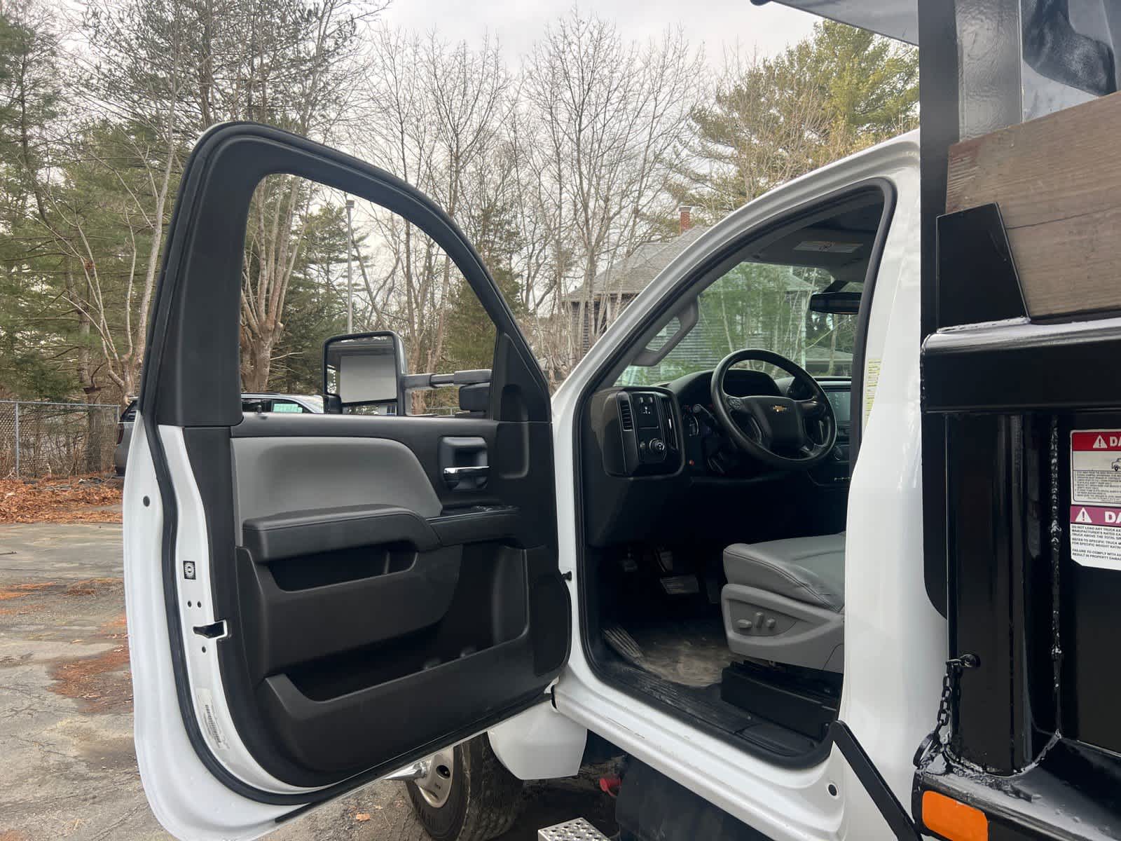 2023 Chevrolet Silverado 6500 HD Work Truck