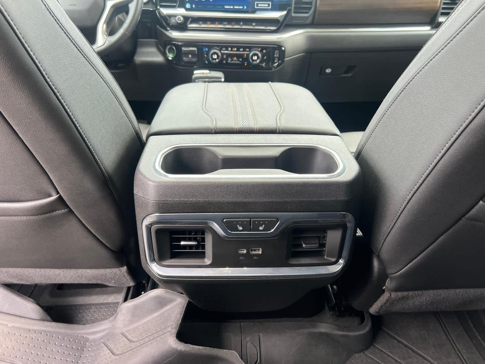 2024 Chevrolet Silverado 1500 High Country - Photo 30