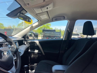 2017 Toyota RAV4 LE