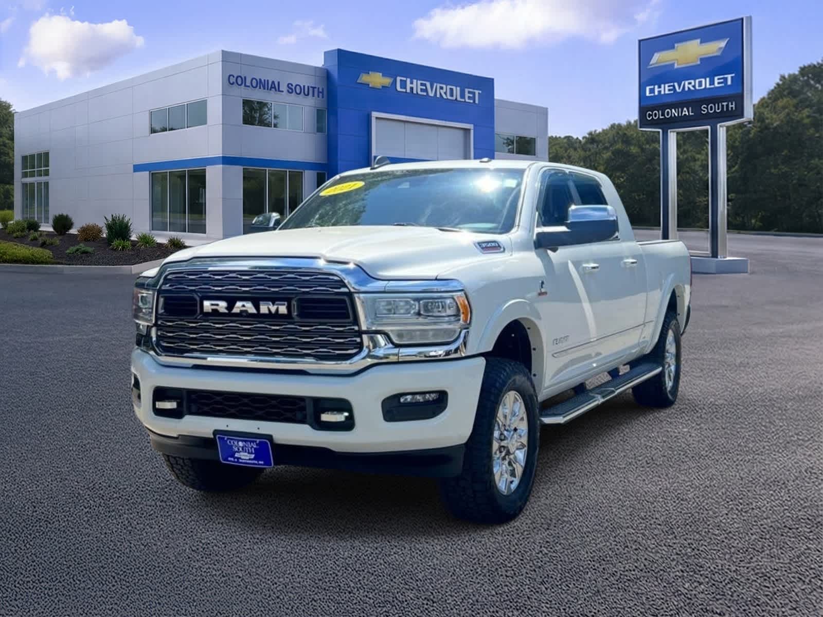 2021 RAM 3500 Limited Mega Cab 4x4 6'4" Box