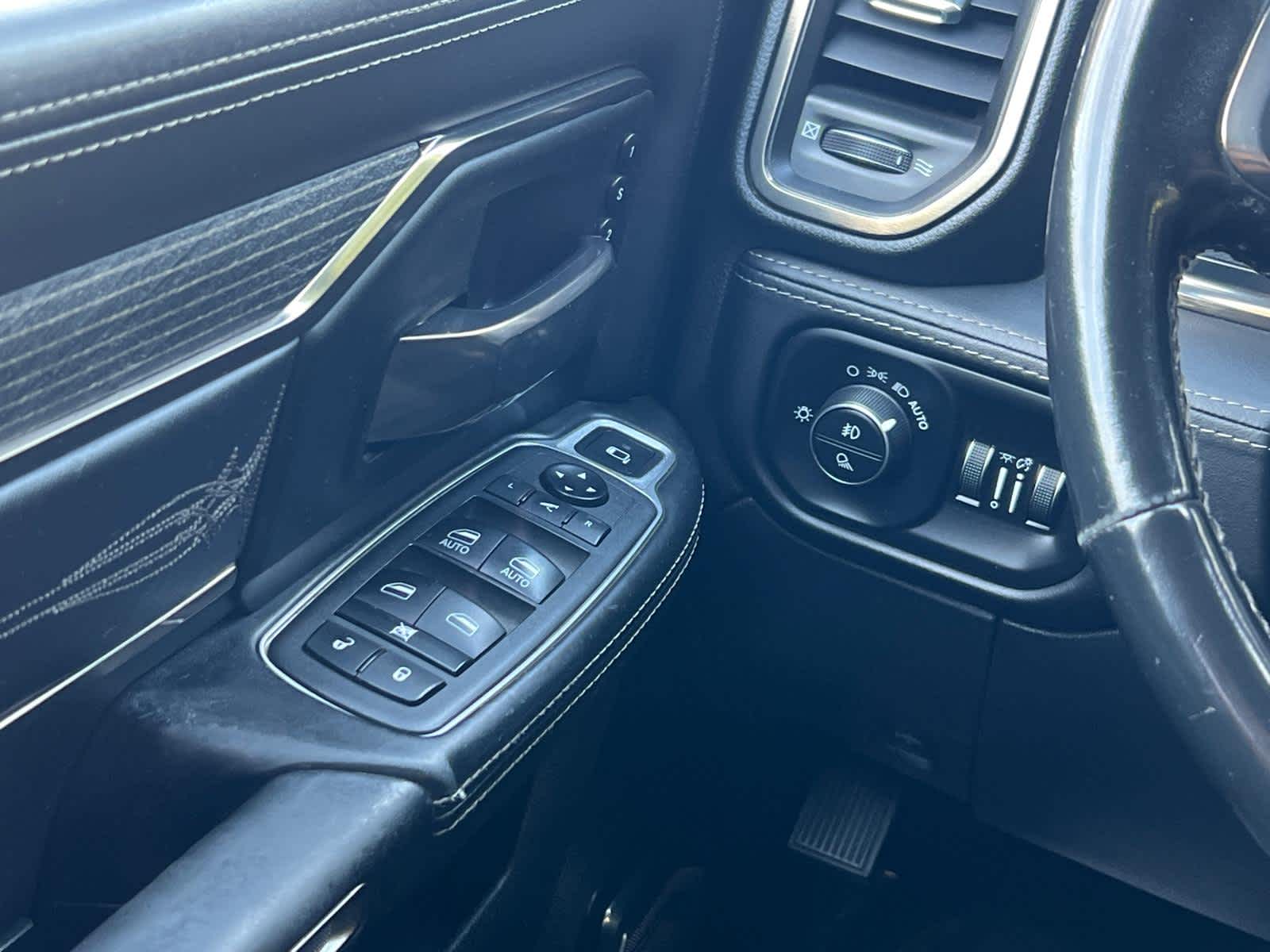 2021 RAM 3500 Limited Mega Cab 4x4 6'4" Box