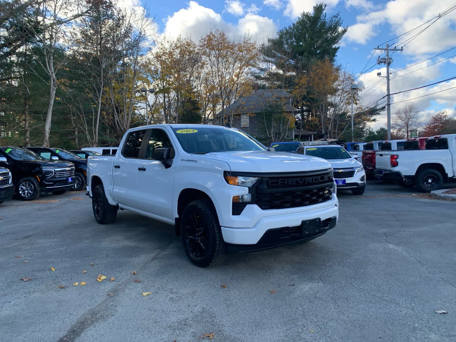 2024 Chevrolet Silverado 1500 Custom