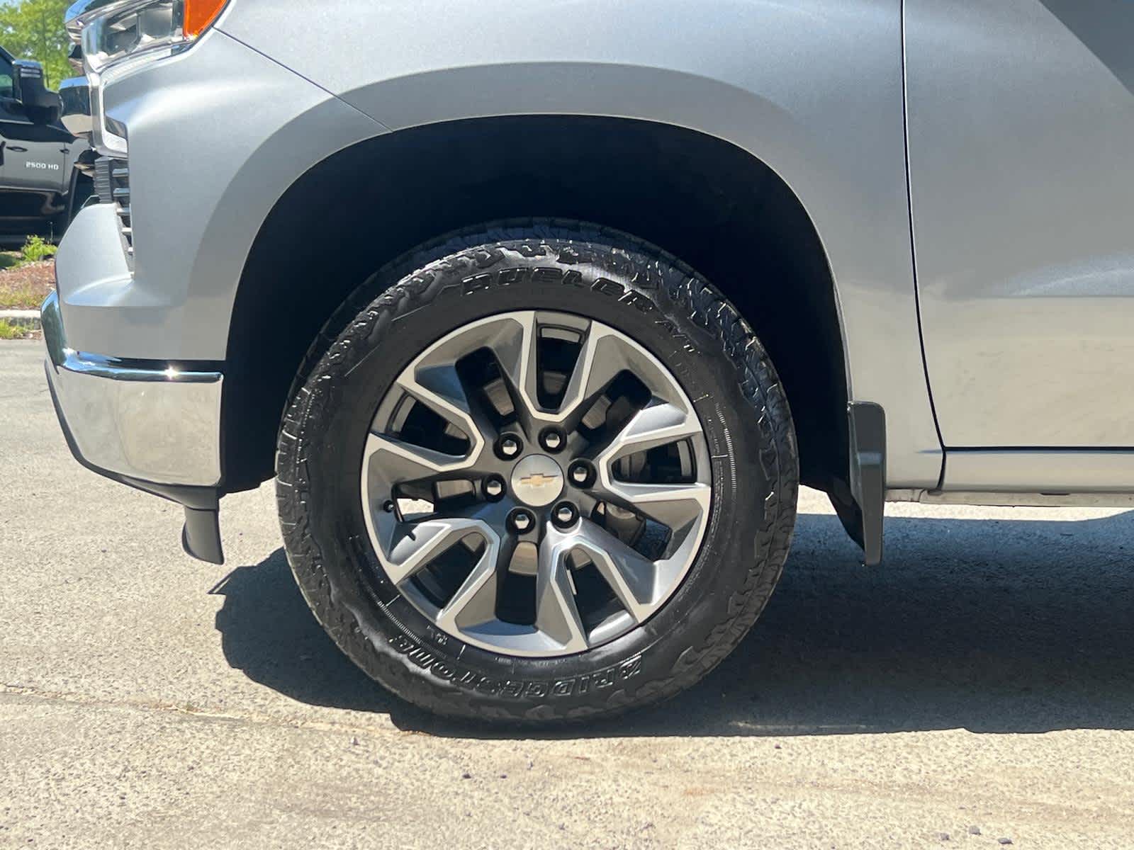 2023 Chevrolet Silverado 1500 LT (2FL)