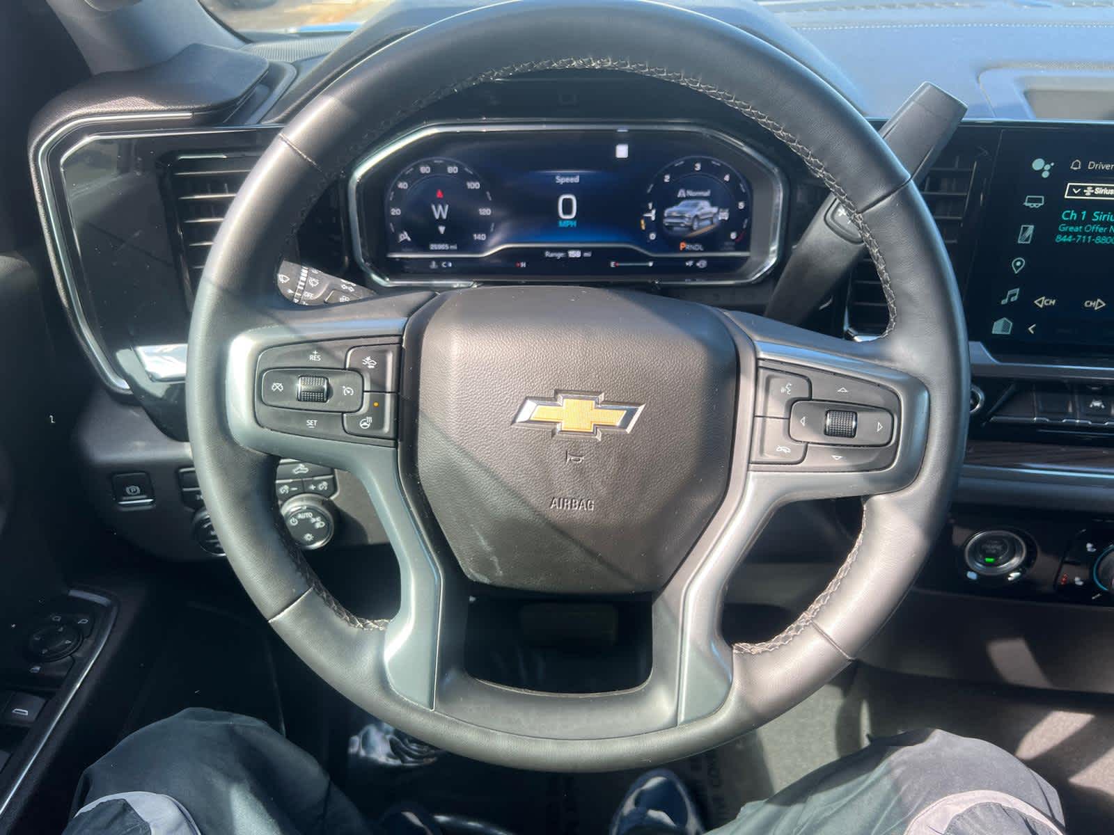 2023 Chevrolet Silverado 1500 LT (2FL)