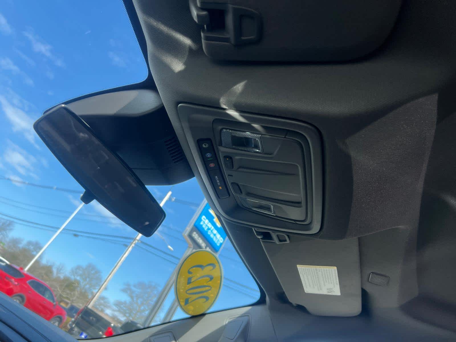 2023 Chevrolet Silverado 1500 LT (2FL)