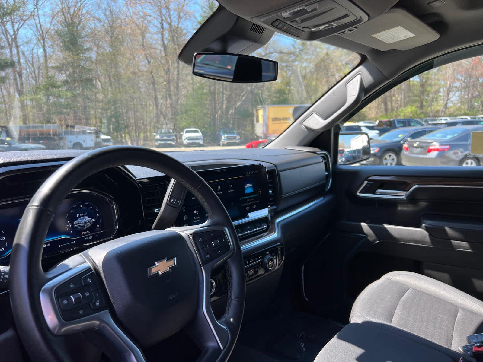 2023 Chevrolet Silverado 1500 LT (2FL)