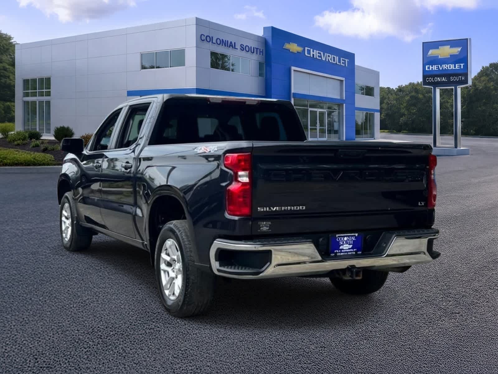 2023 Chevrolet Silverado 1500 LT (2FL)