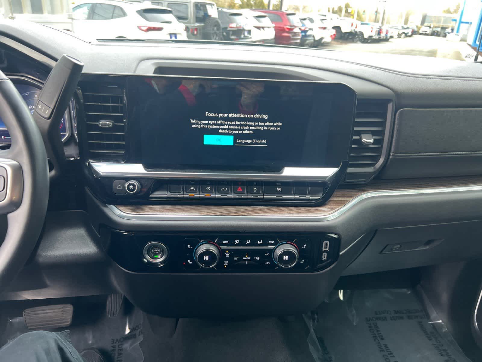 2024 Chevrolet Silverado 1500 LT (2FL)