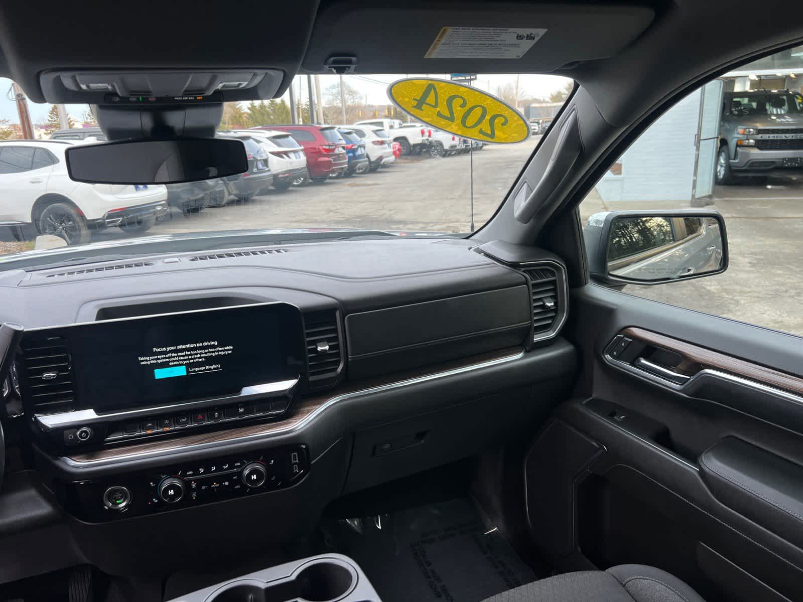 2024 Chevrolet Silverado 1500 LT (2FL)