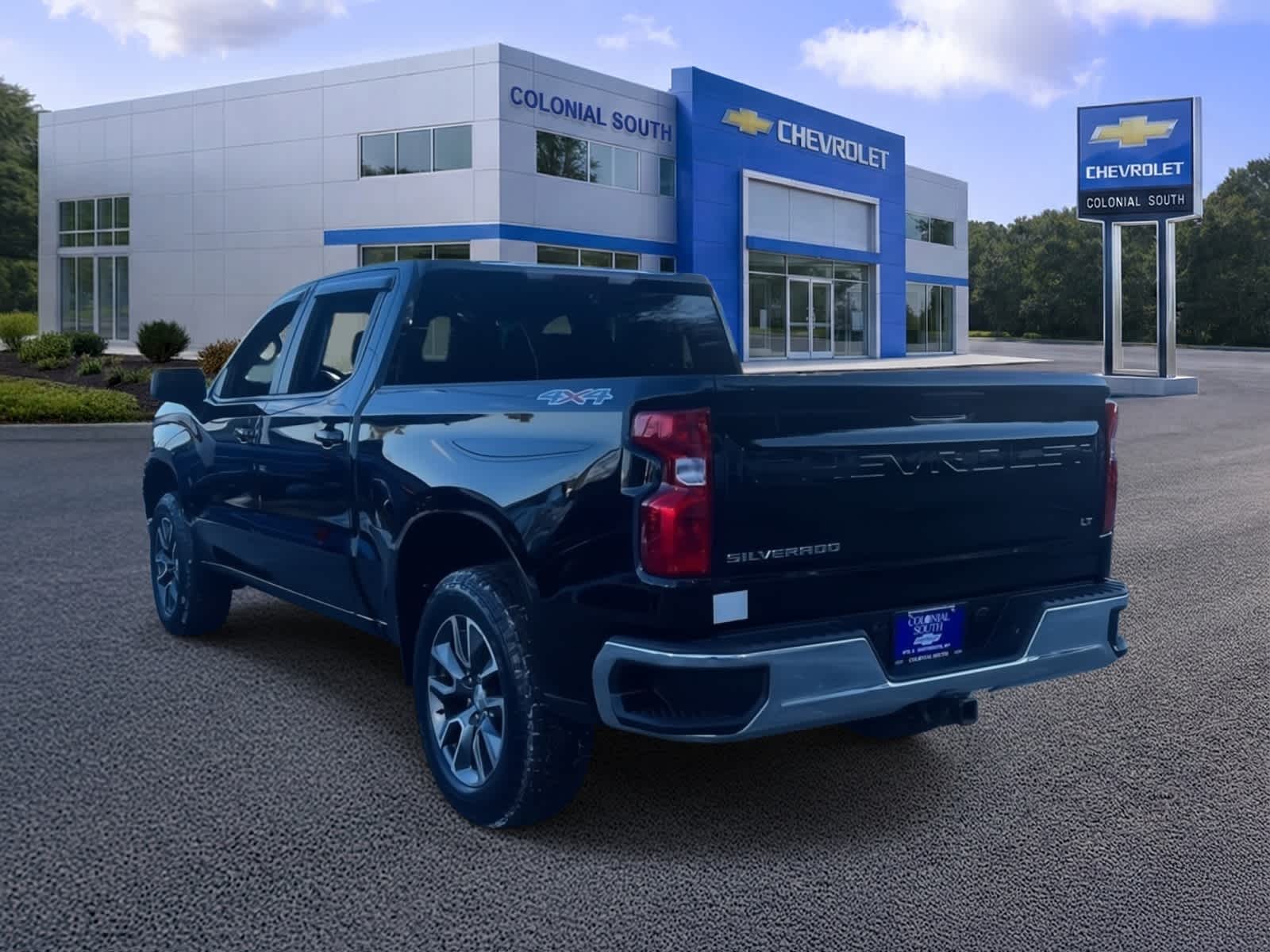 2024 Chevrolet Silverado 1500 LT (2FL)