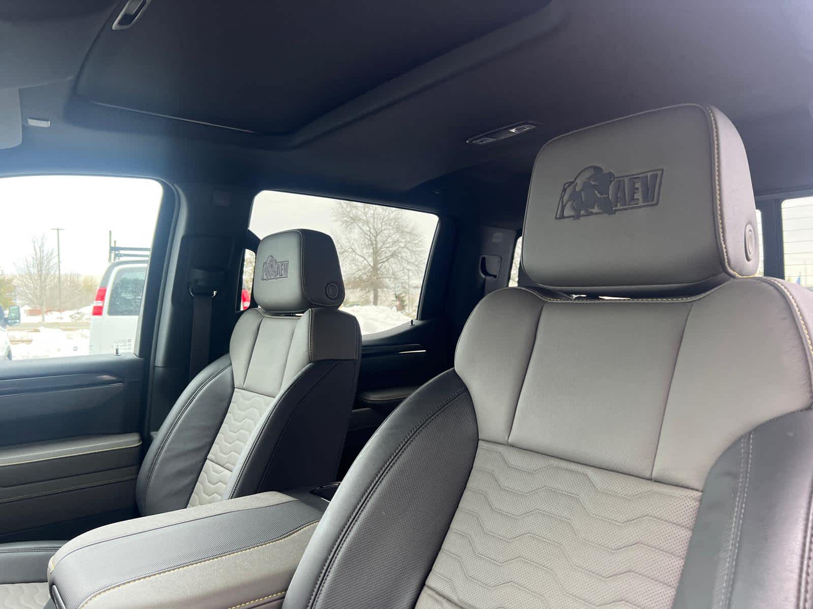 2024 Chevrolet Silverado 1500 ZR2