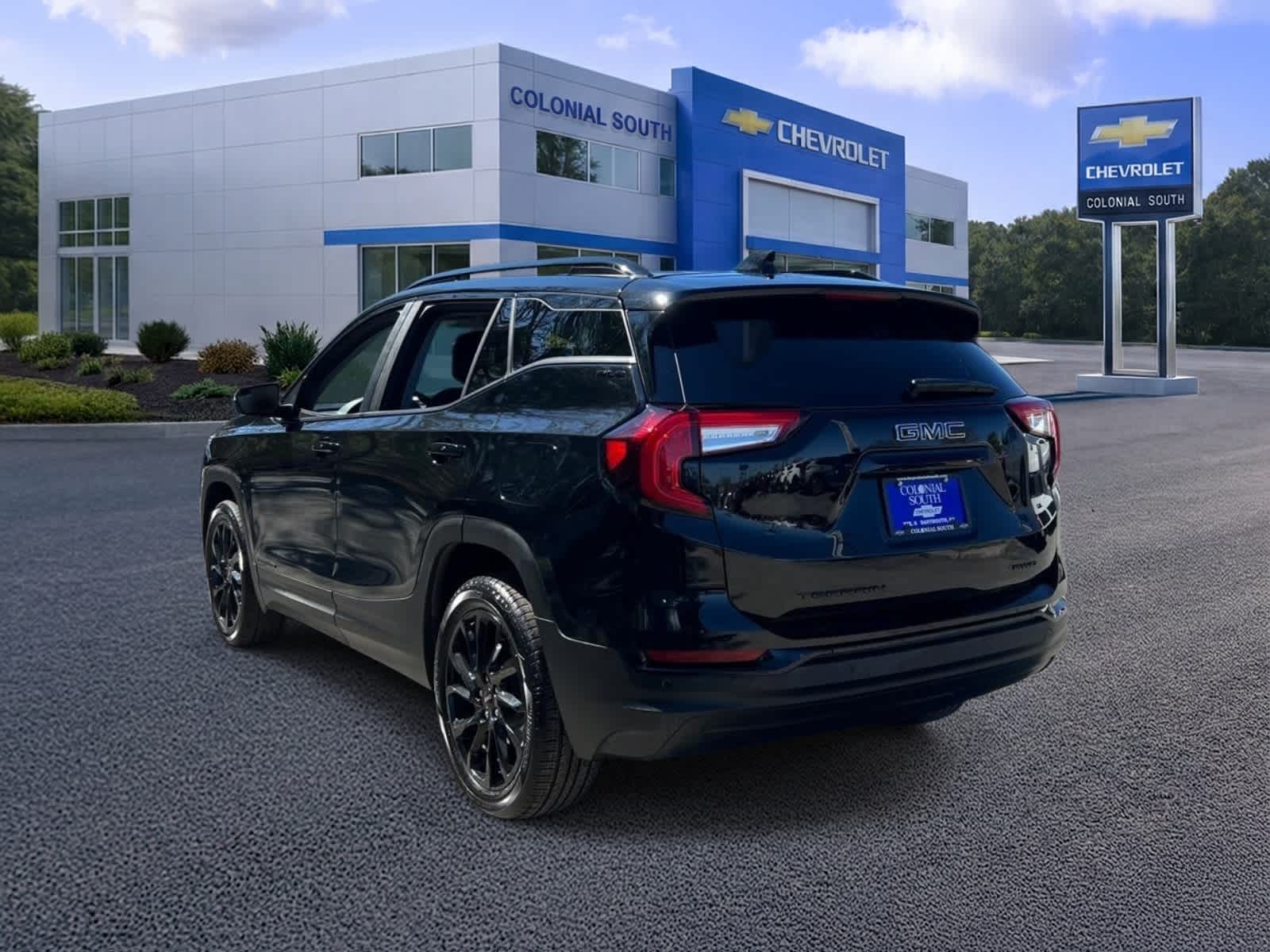 2023 GMC Terrain SLE