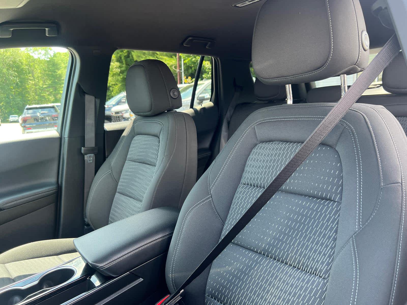 2026 Chevrolet Equinox LT - Photo 13