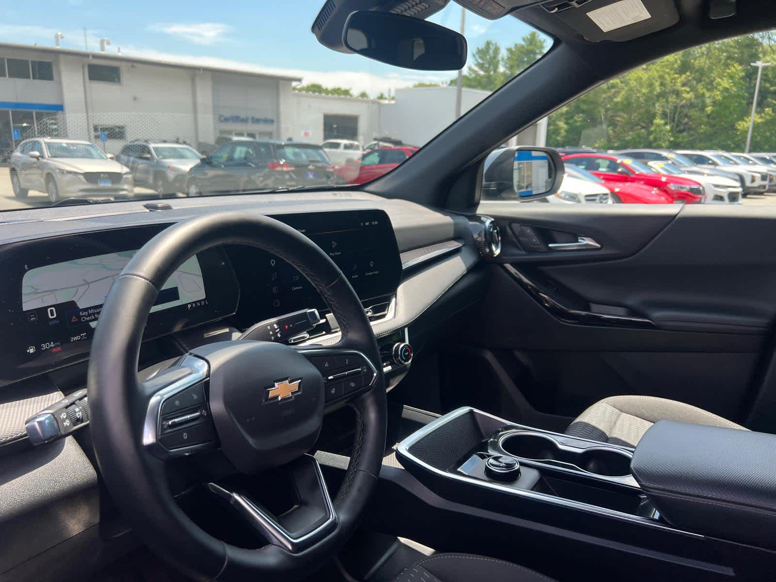 2026 Chevrolet Equinox LT - Photo 14