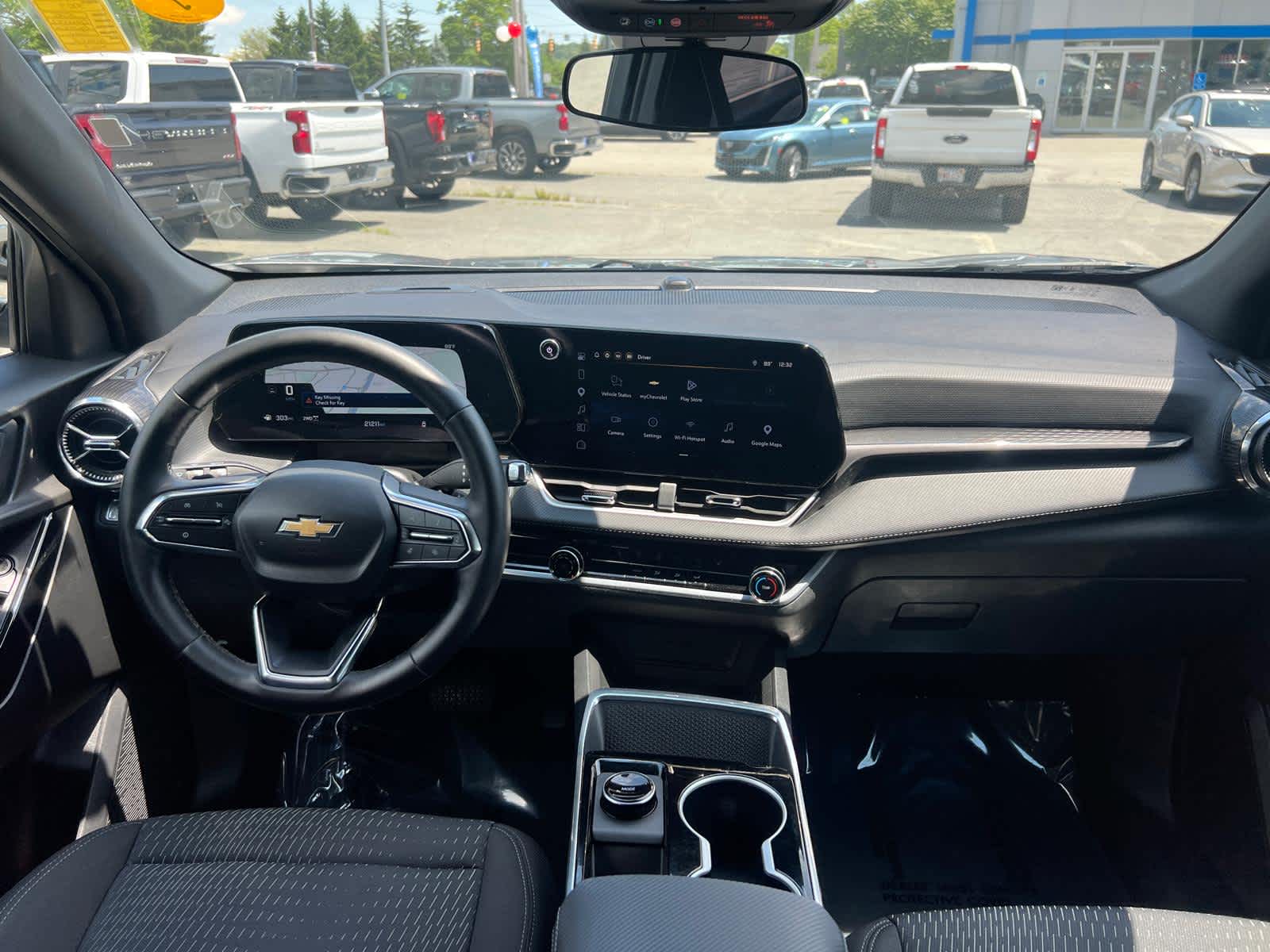 2026 Chevrolet Equinox LT - Photo 33