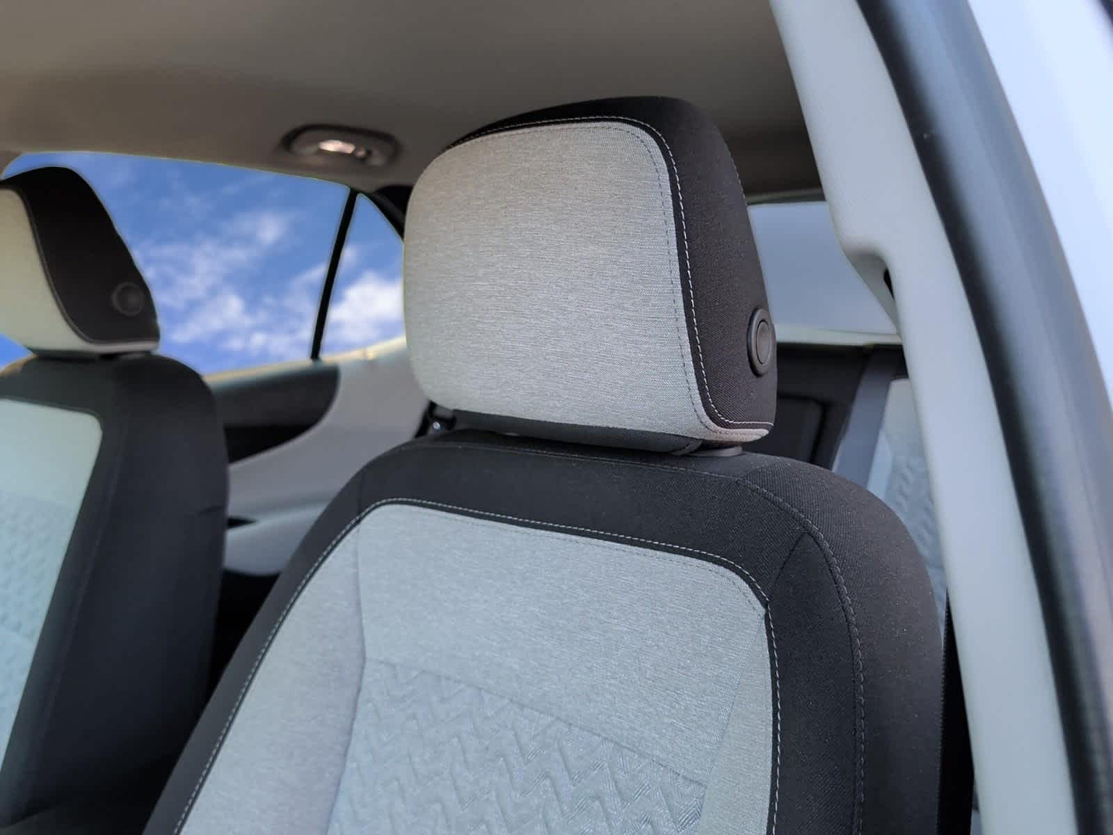 2024 Chevrolet Equinox LS - Photo 15