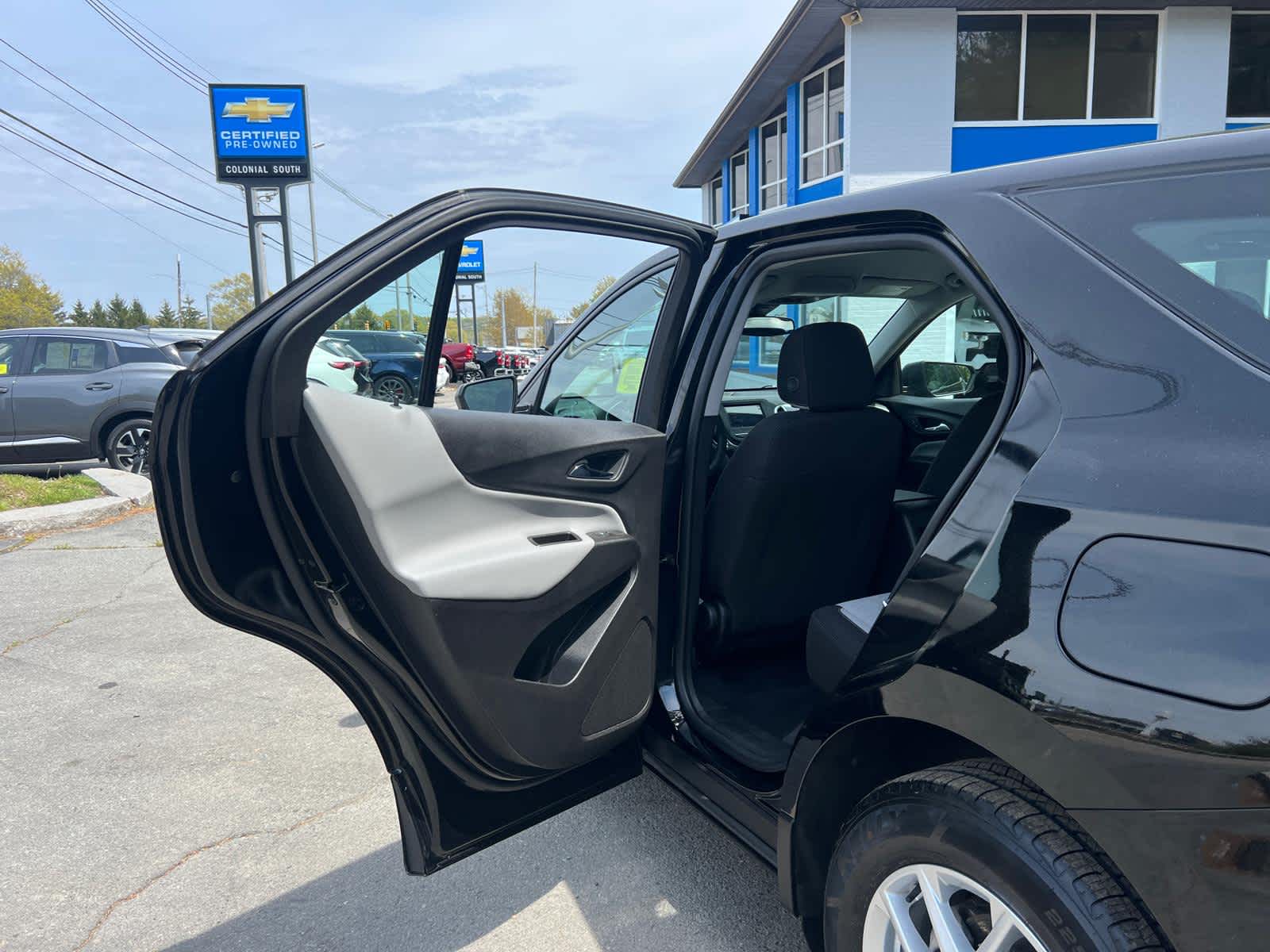 2023 Chevrolet Equinox LS
