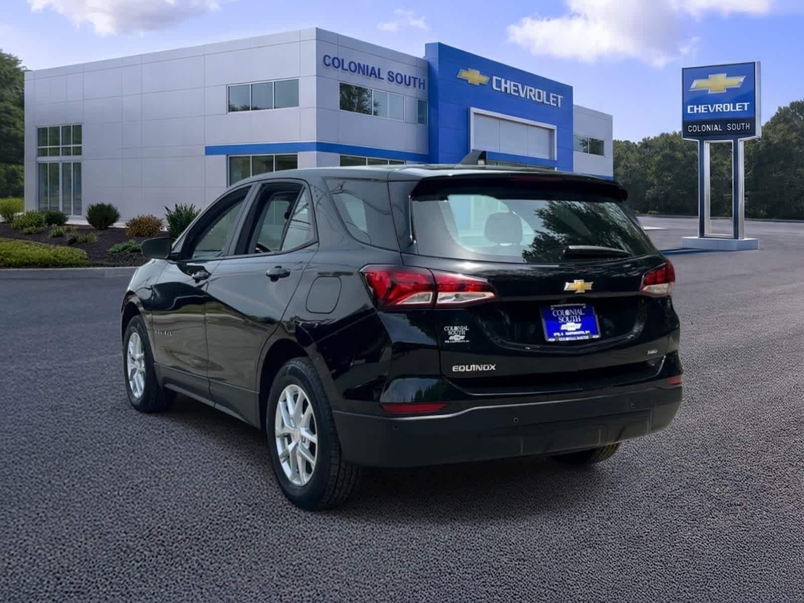 2023 Chevrolet Equinox LS