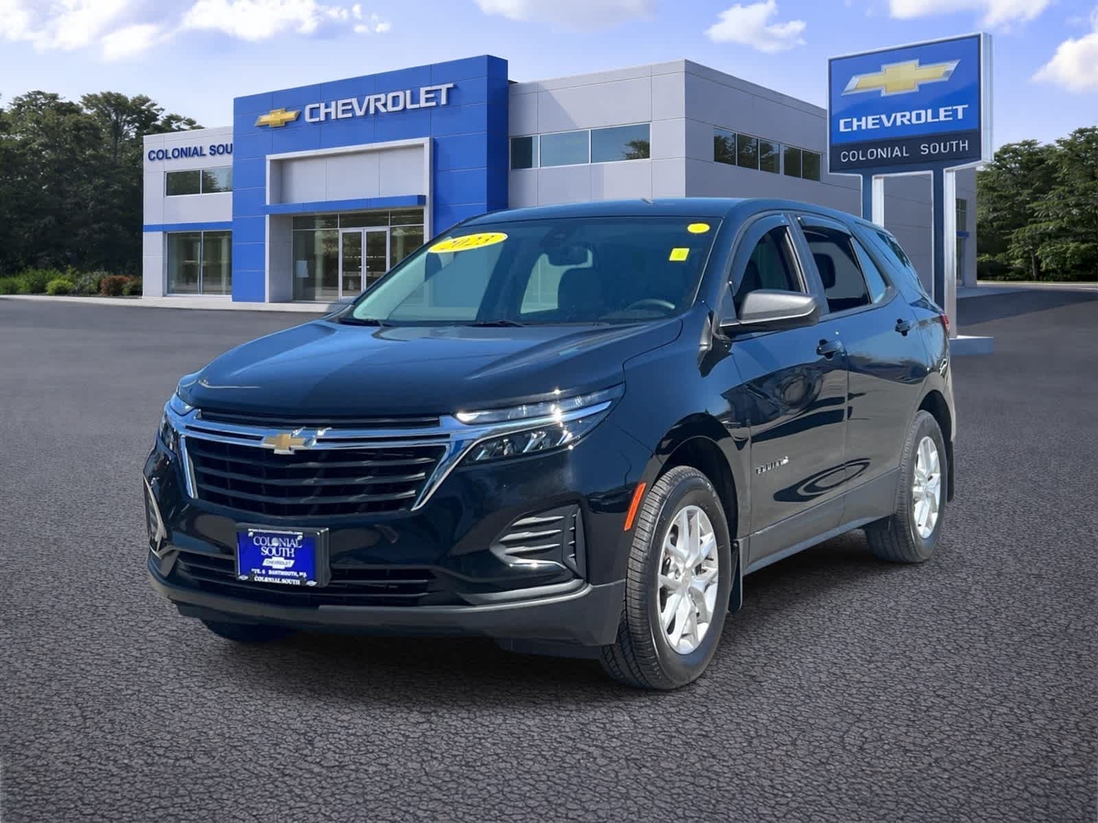 2023 Chevrolet Equinox LS