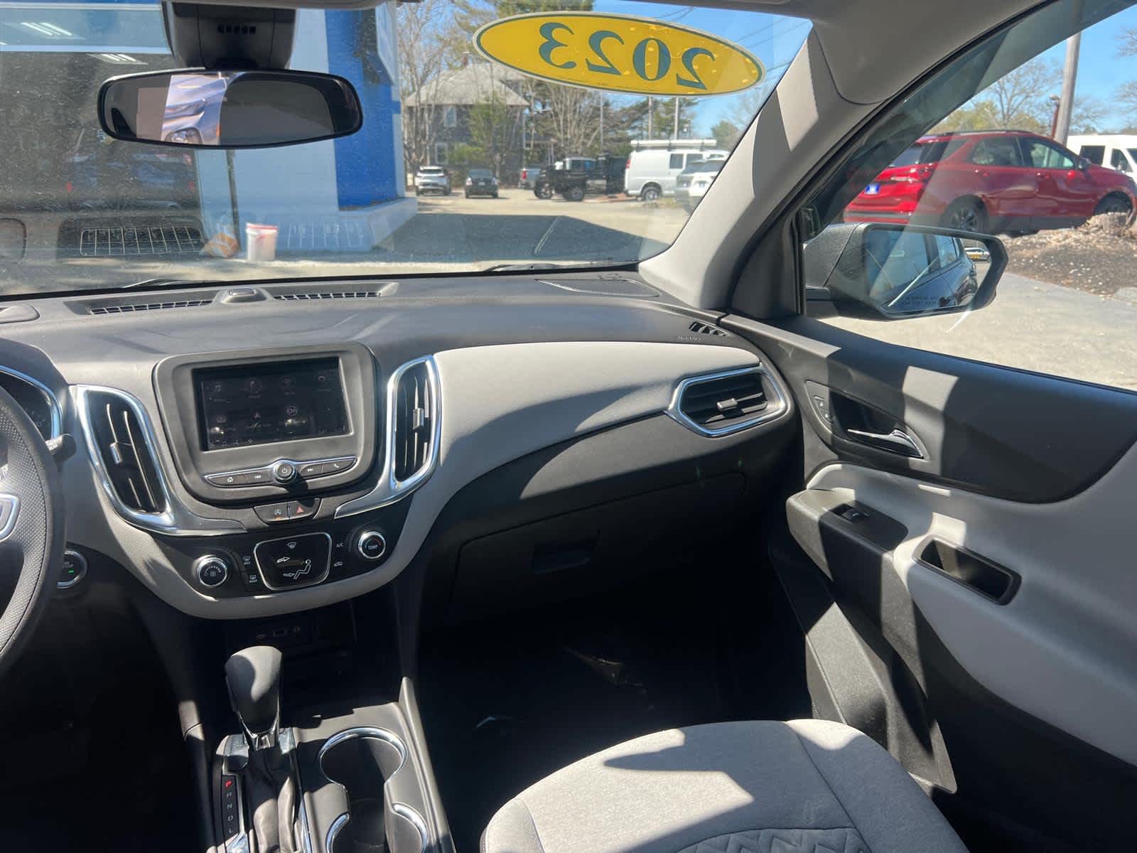 2023 Chevrolet Equinox LS