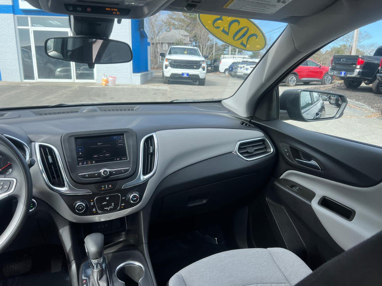 2023 Chevrolet Equinox LS