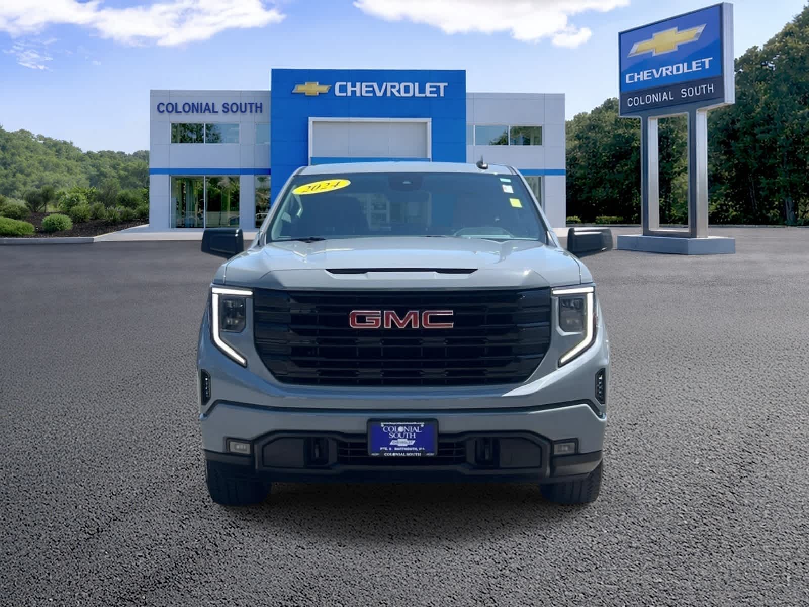 2024 GMC Sierra 1500 Elevation