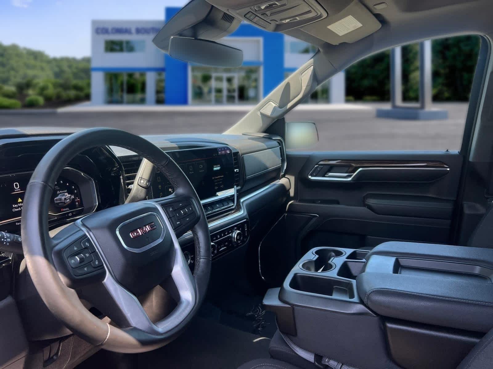 2024 GMC Sierra 1500 Elevation