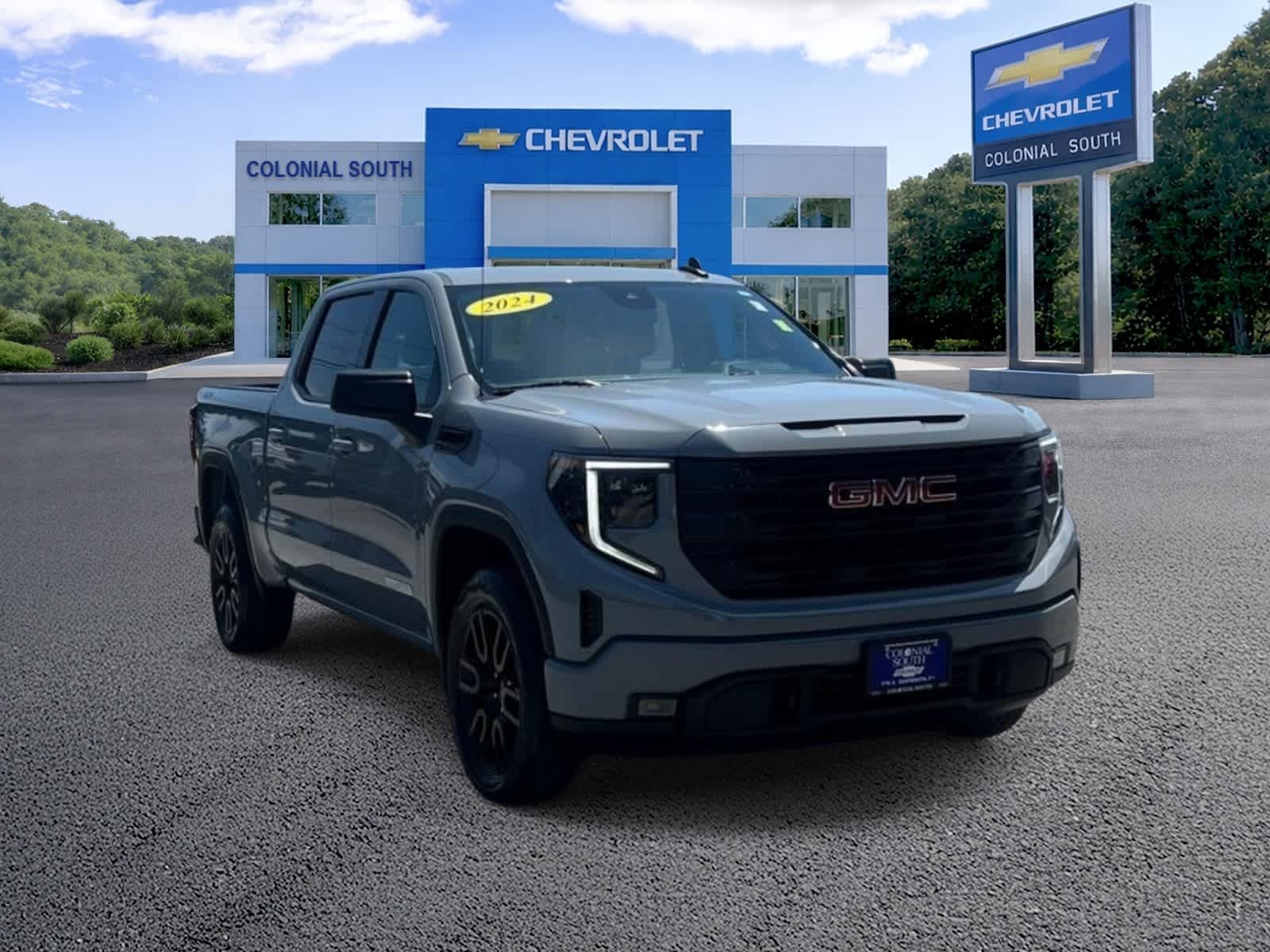 2024 GMC Sierra 1500 Elevation
