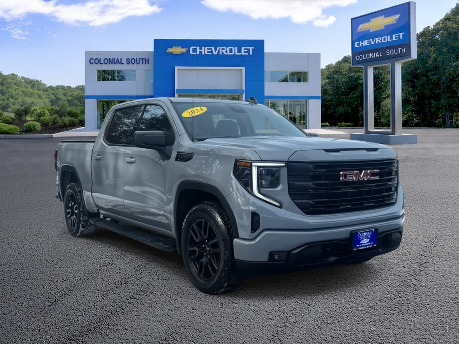 2024 GMC Sierra 1500 Elevation