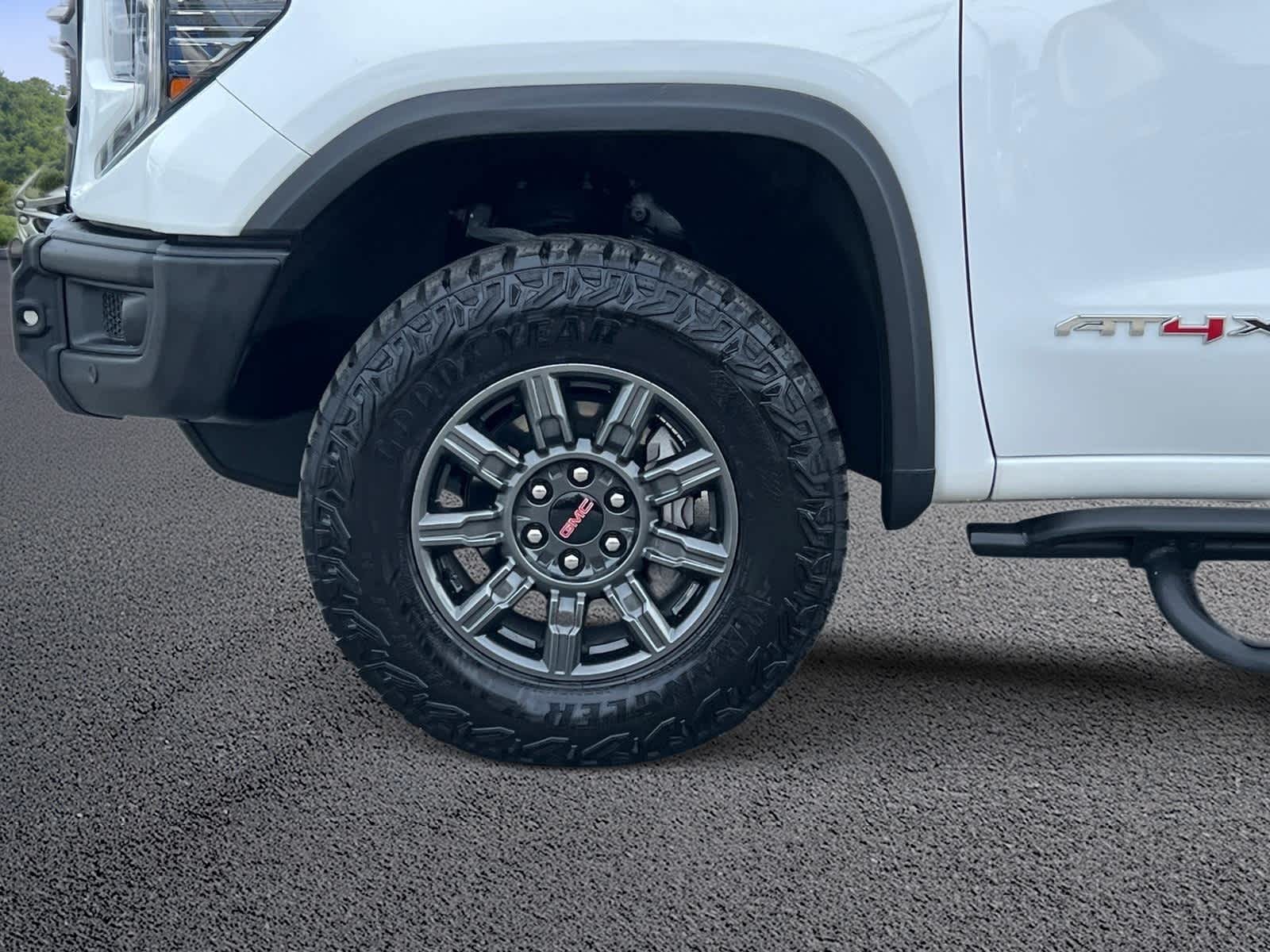 2024 GMC Sierra 1500 AT4X