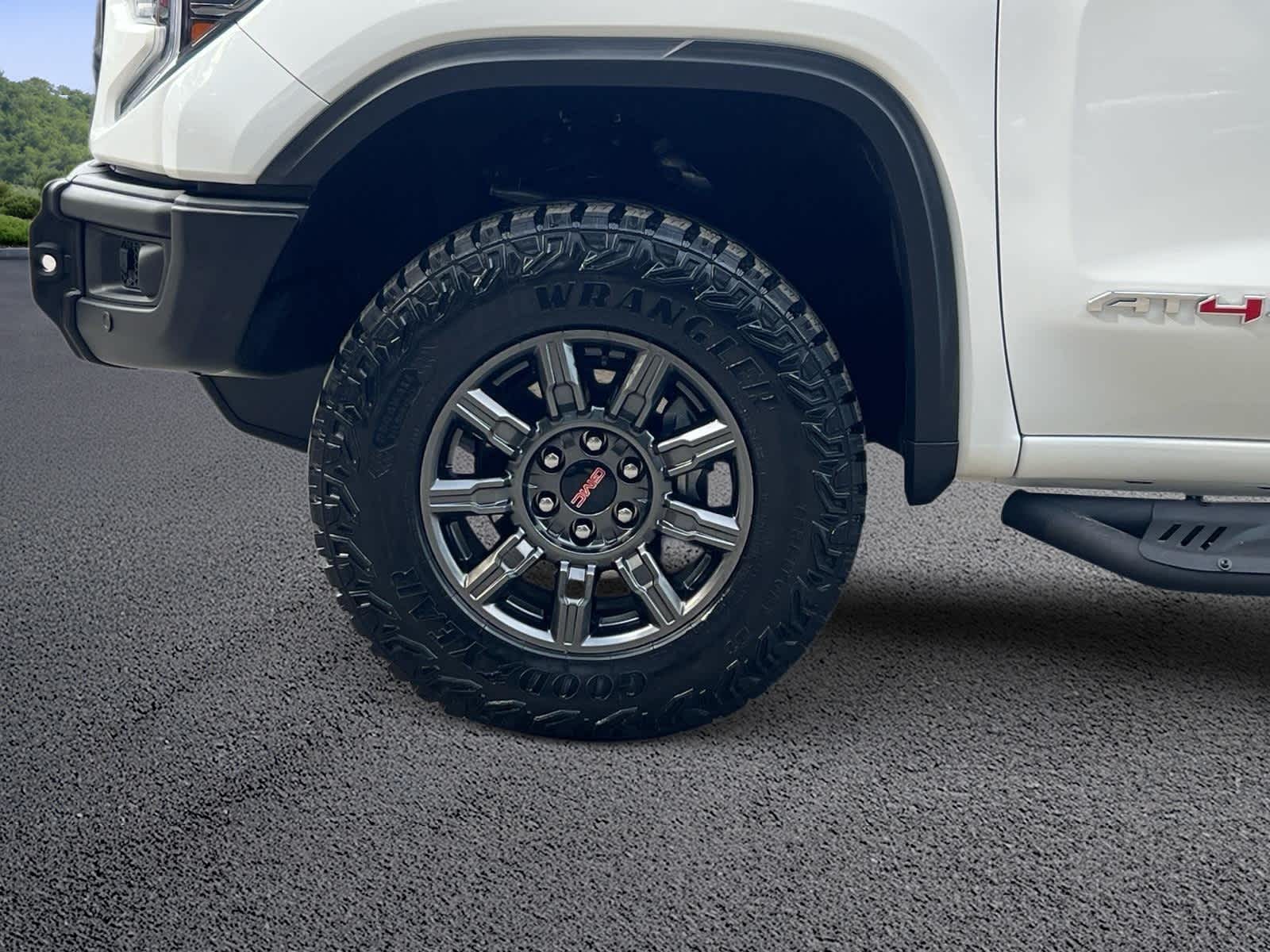 2026 GMC Sierra 1500 AT4X - Photo 11