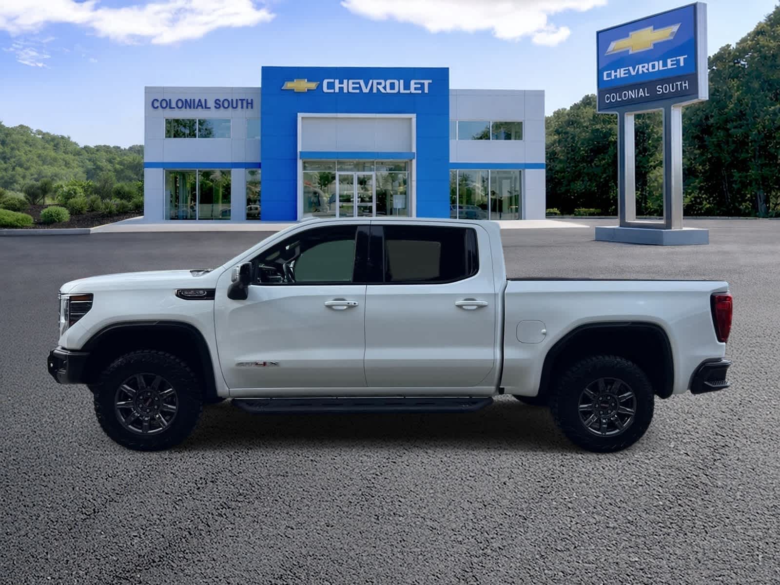 2026 GMC Sierra 1500 AT4X - Photo 3