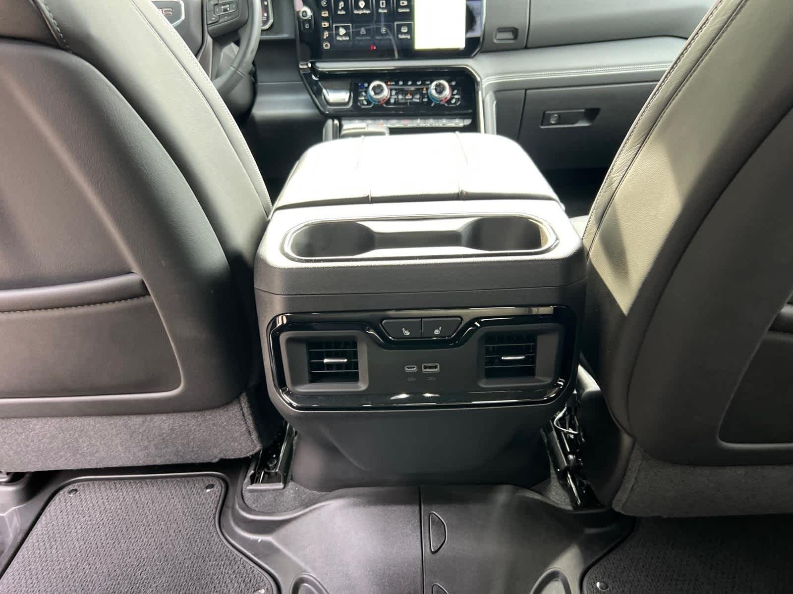 2026 GMC Sierra 1500 AT4X - Photo 30