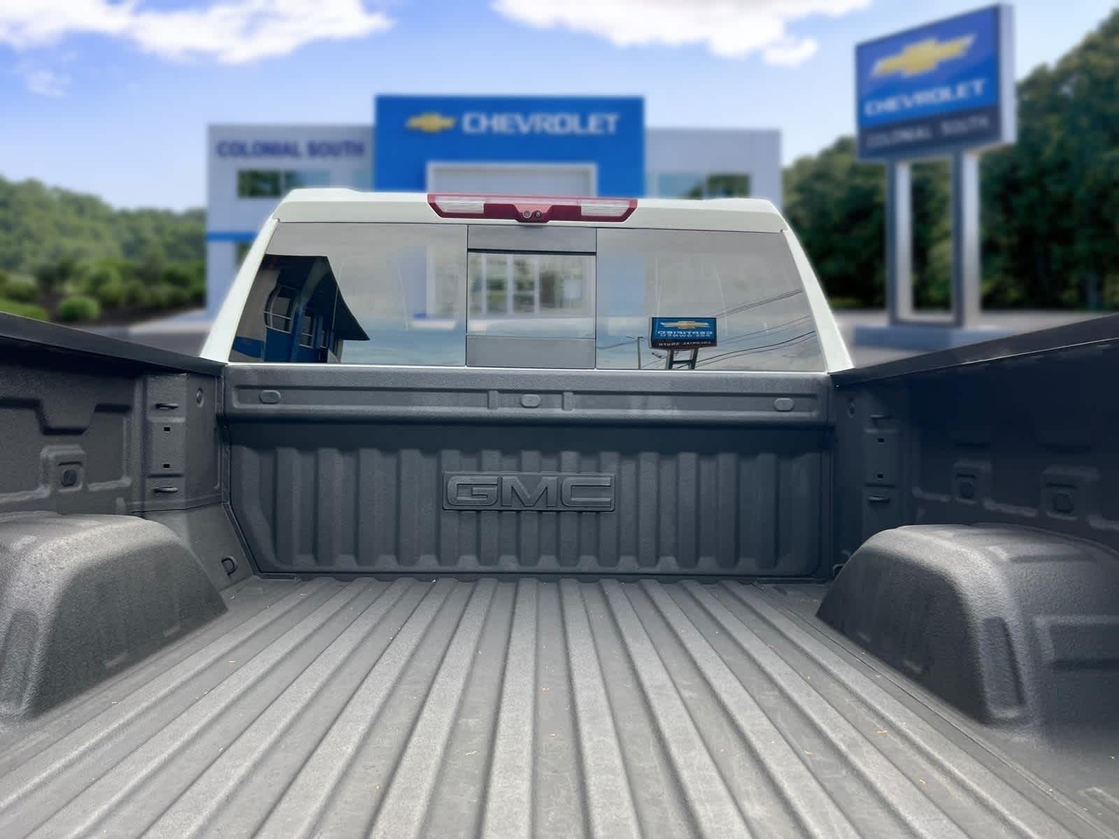2026 GMC Sierra 1500 AT4X - Photo 36