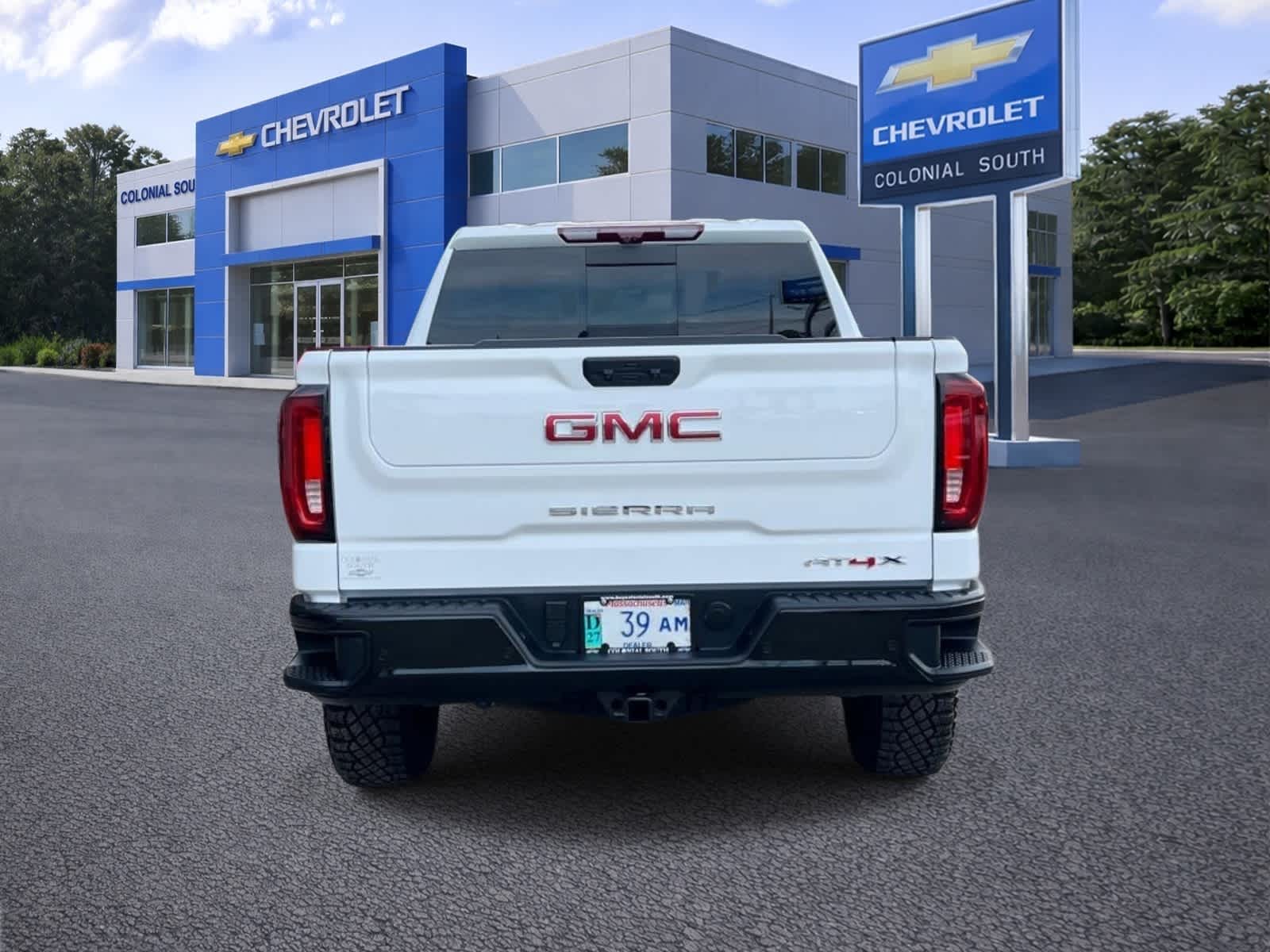2026 GMC Sierra 1500 AT4X - Photo 5