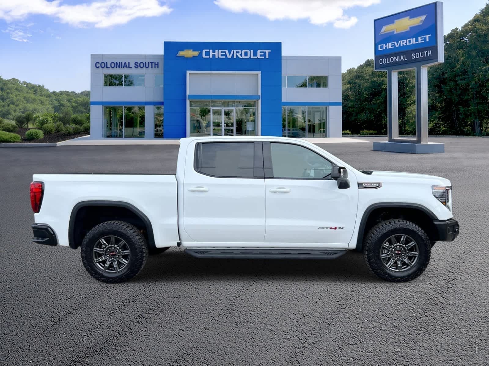 2026 GMC Sierra 1500 AT4X - Photo 7