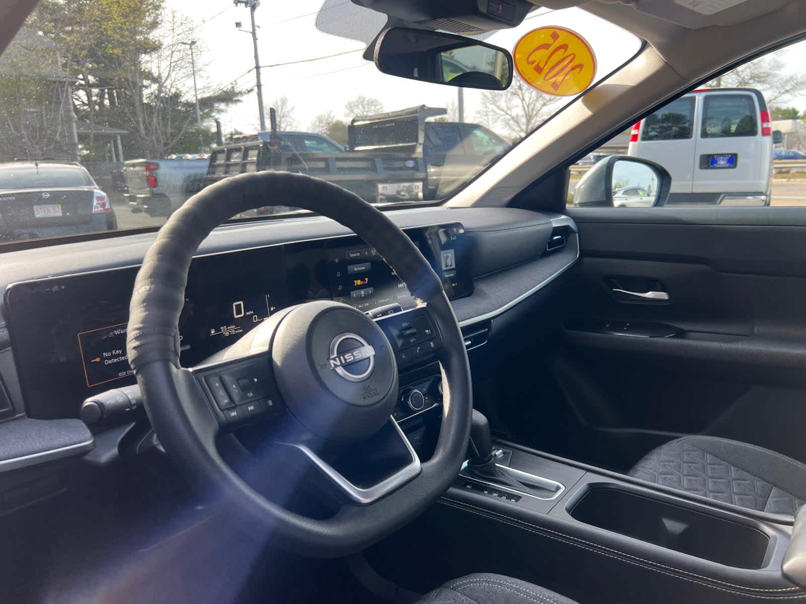 2025 Nissan Kicks SV Intelligent AWD