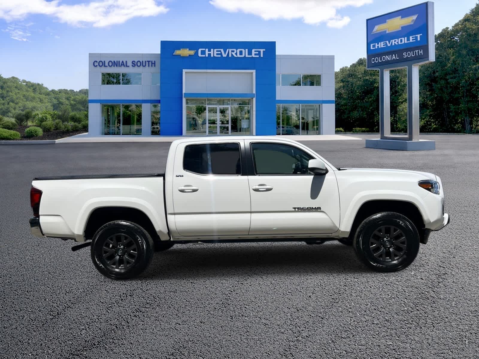 2023 Toyota Tacoma 4WD SR