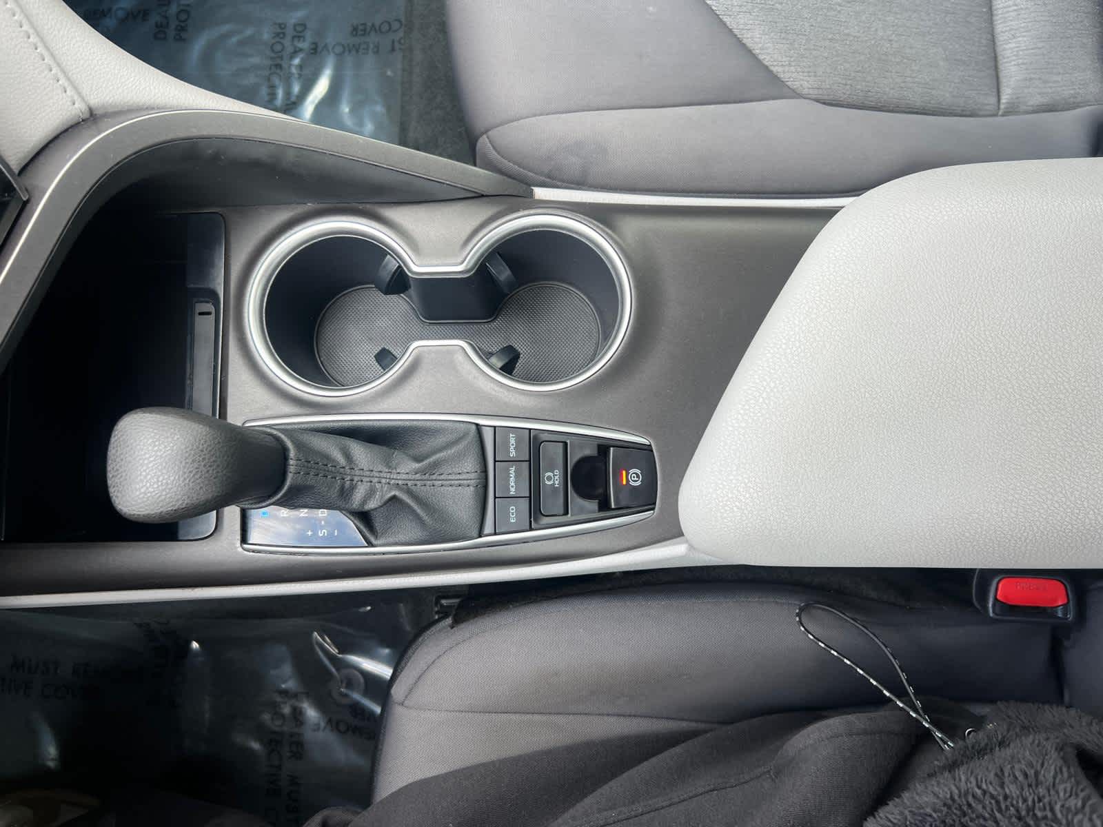 2022 Toyota Camry LE AWD