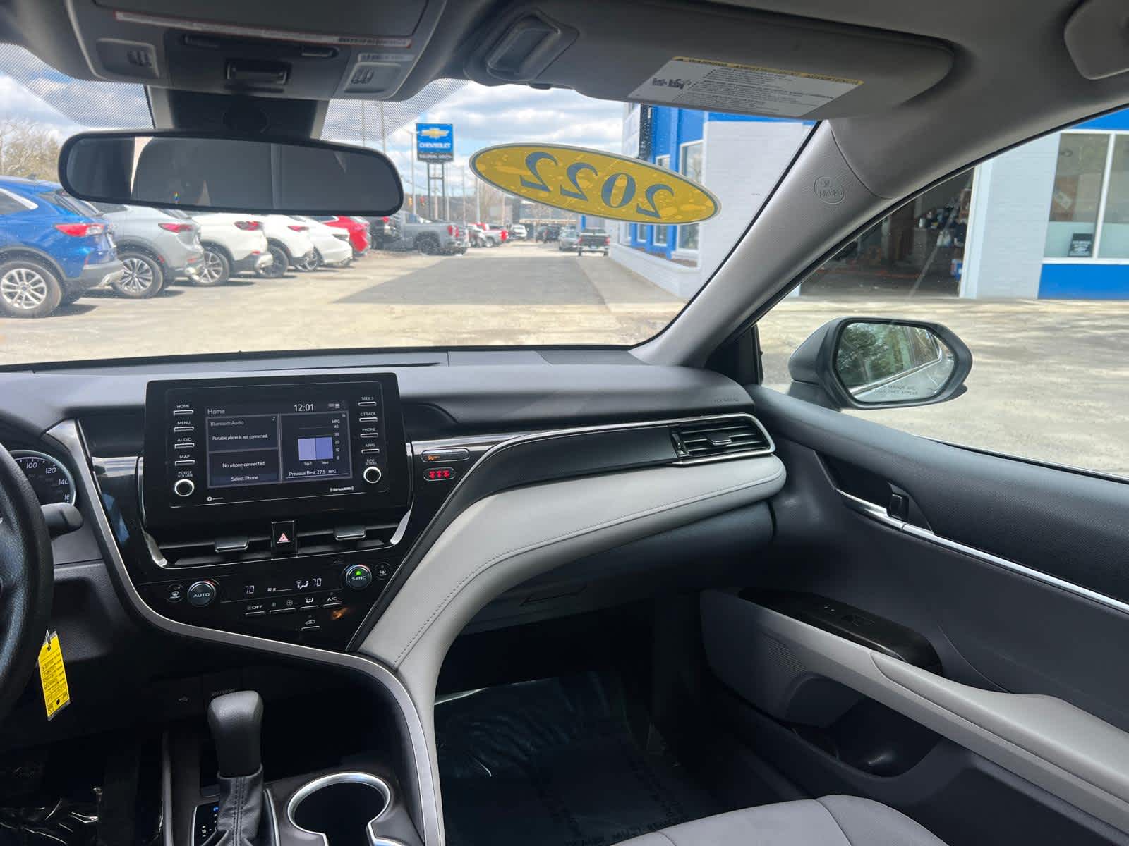 2022 Toyota Camry LE AWD