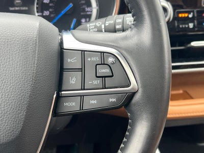 2020 Toyota Highlander Hybrid Platinum