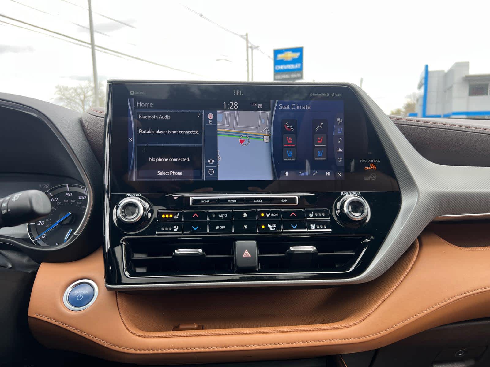 2020 Toyota Highlander Hybrid Platinum