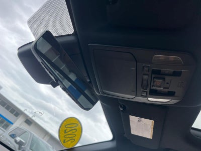 2020 Toyota Highlander Hybrid Platinum